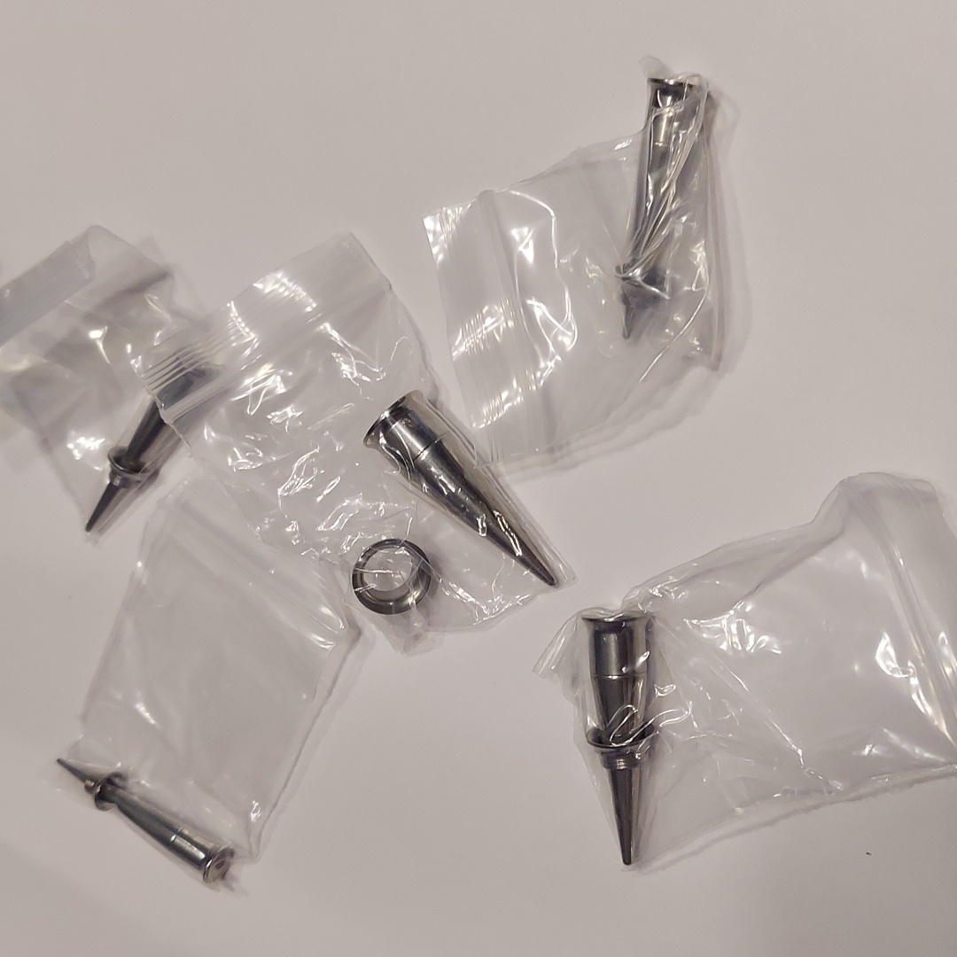 Unisex Ear Gauges 5 Ct